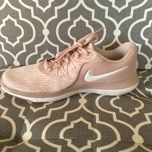 Nike Pink Flex Supreme Tr6 NWOT